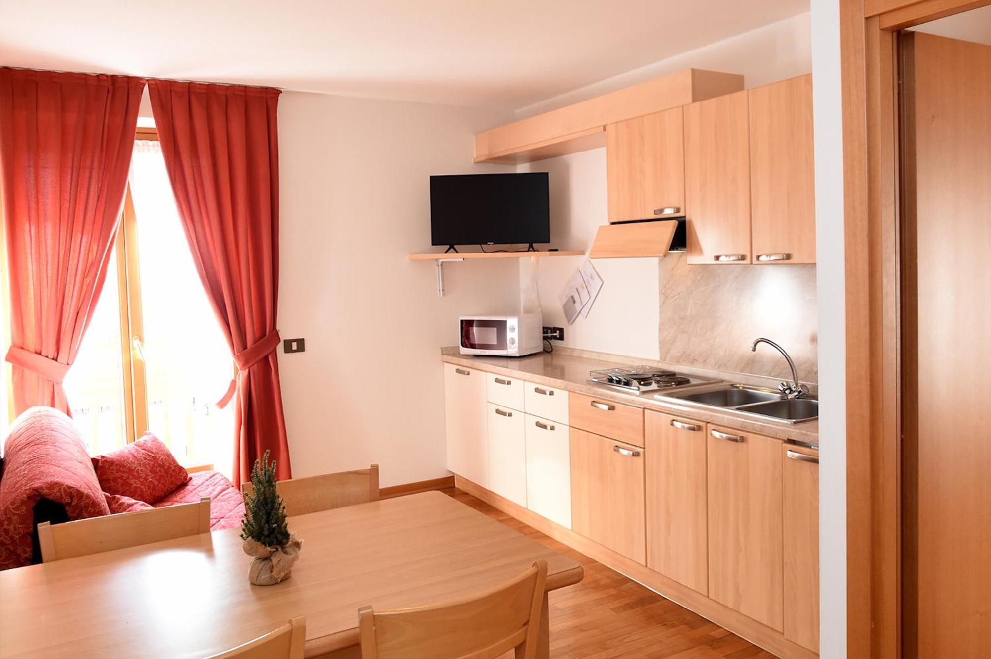 Park Residence Imperator Карисоло Екстериор снимка